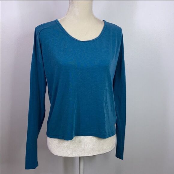 ✨ GapFit Open Strapy Back T-Shirt✨ - Picture 4 of 8